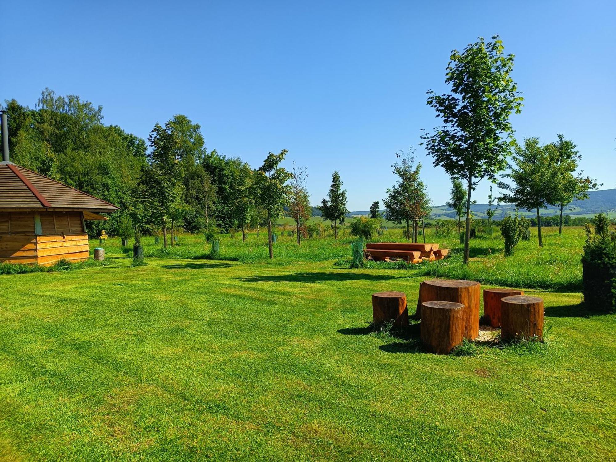 Treehous Sneznik S Wellness Hotel โดลนี โมราวา ภายนอก รูปภาพ